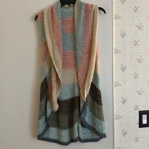 Cabi 216 Sherbet Line Up Circle Sleeveless Sweater Vest